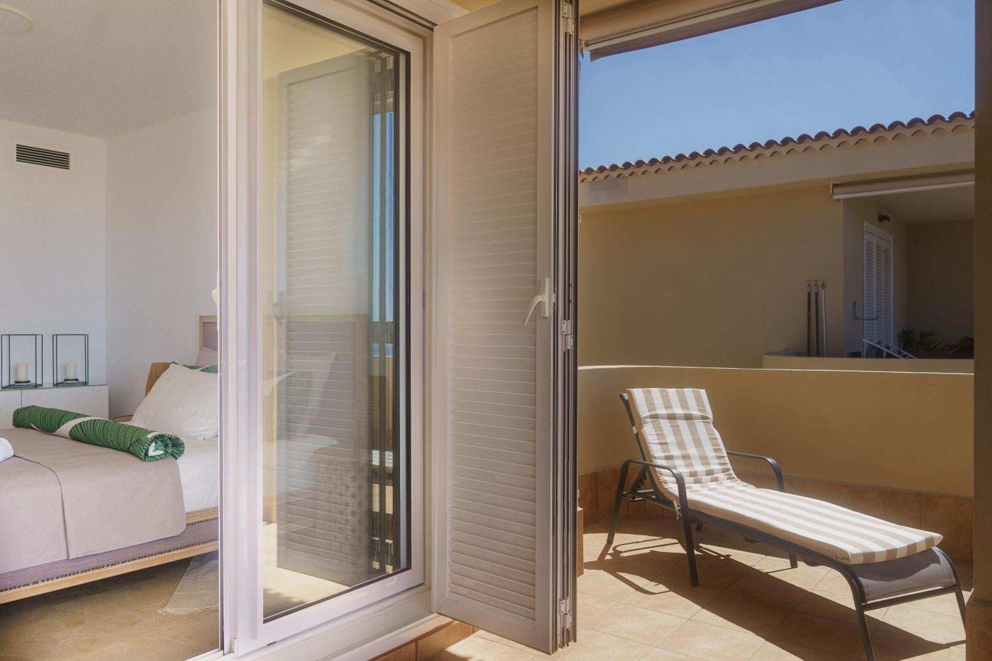 Luna - Ac, 2 Pools, Panoramic Ocean, Private Garage, Fibre Net Puerto de Santiago  Esterno foto